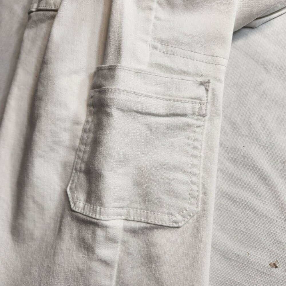 Westbound Park Avenue Womens Size 8 P   Pull On White Shorts Mid-Rise Stretch 22 - Picture 5 of 11
